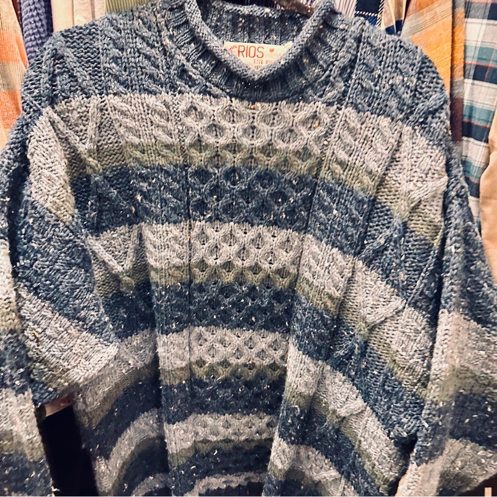 Men's Gray and Green Sweater